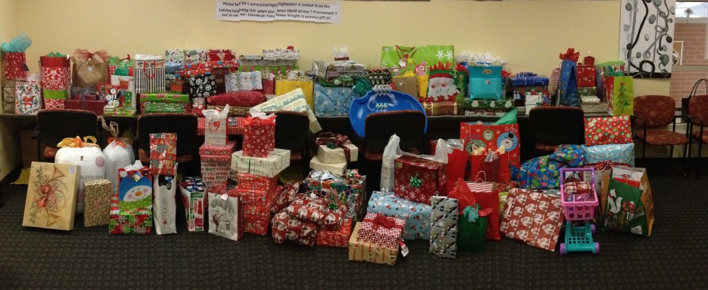 Students, staff donate gifts to community