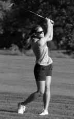 Girls golf advances to sectionals after successful season