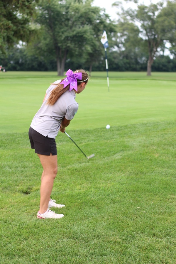 Girls golf looks continues strong start to the second season in the program