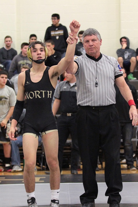Wrestling team moves on to Sectionals