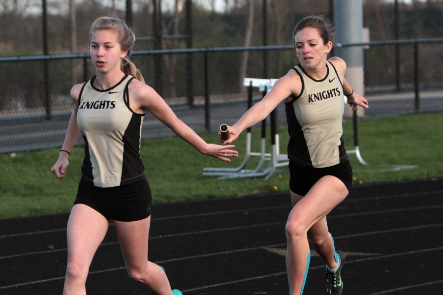 Girls+track+looks+to+advance+individuals+to+State+competition