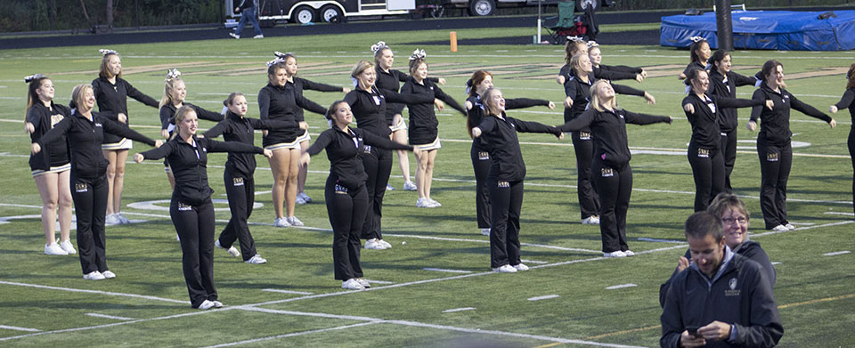 Fall season prepares cheer for competitions