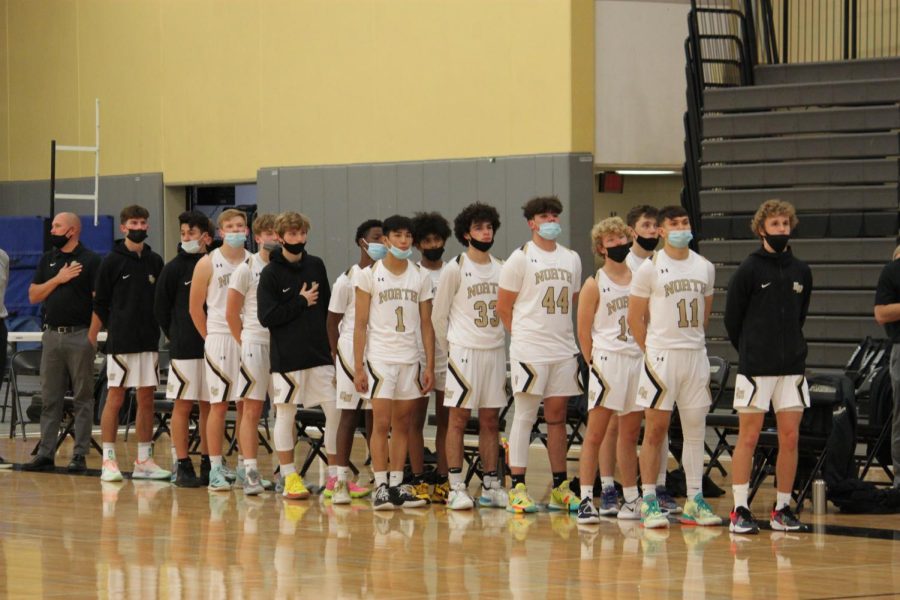 Boys basketball competes in Regionals against Carmel Catholic High School