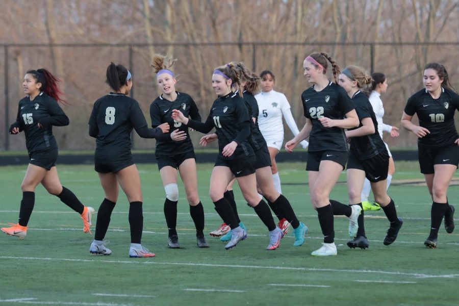 Girls soccer finishes second place in conference